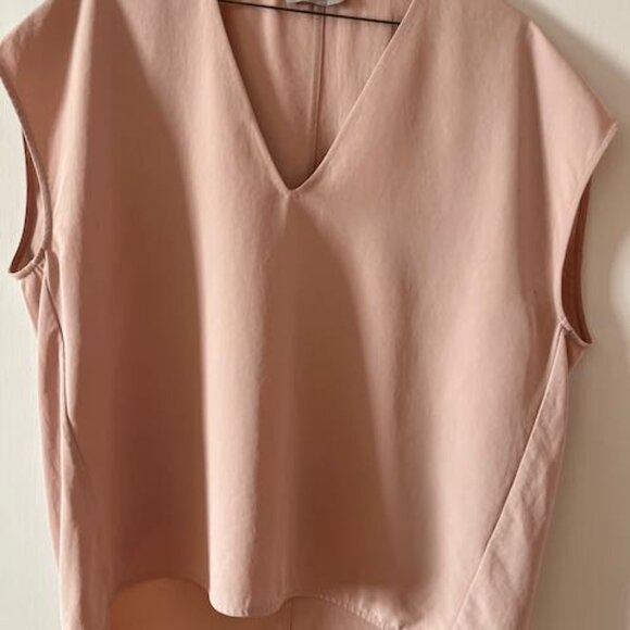 Everlane The Japanese GoWeave V-Neck Tee Pink Base - Size 8 - Picture 2 of 3